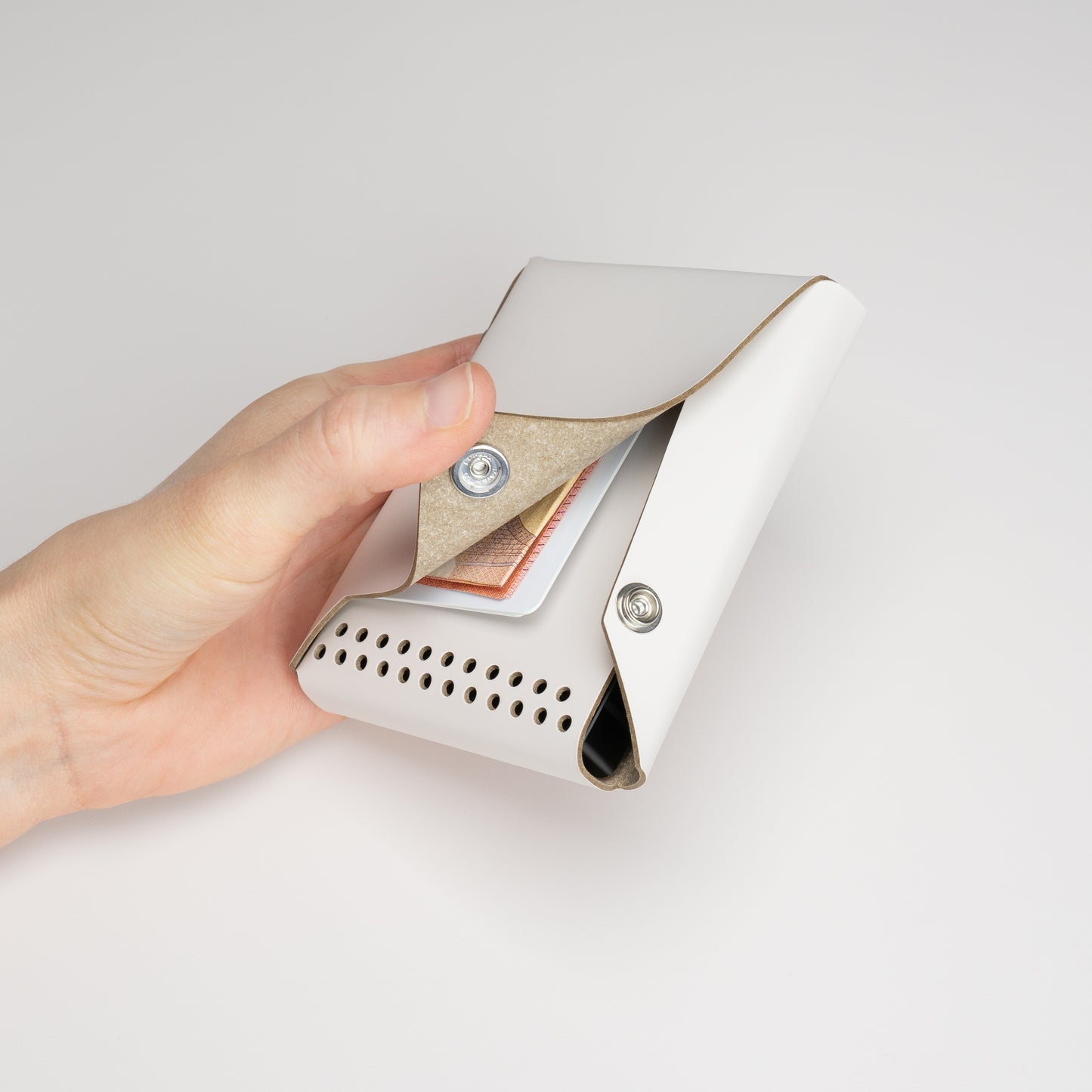Lemur Cover - Light Phone III
