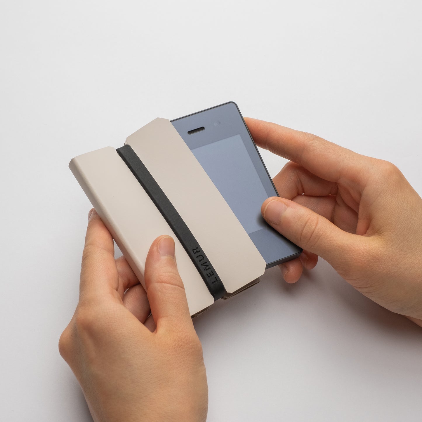 Lemur Cover - Light Phone II