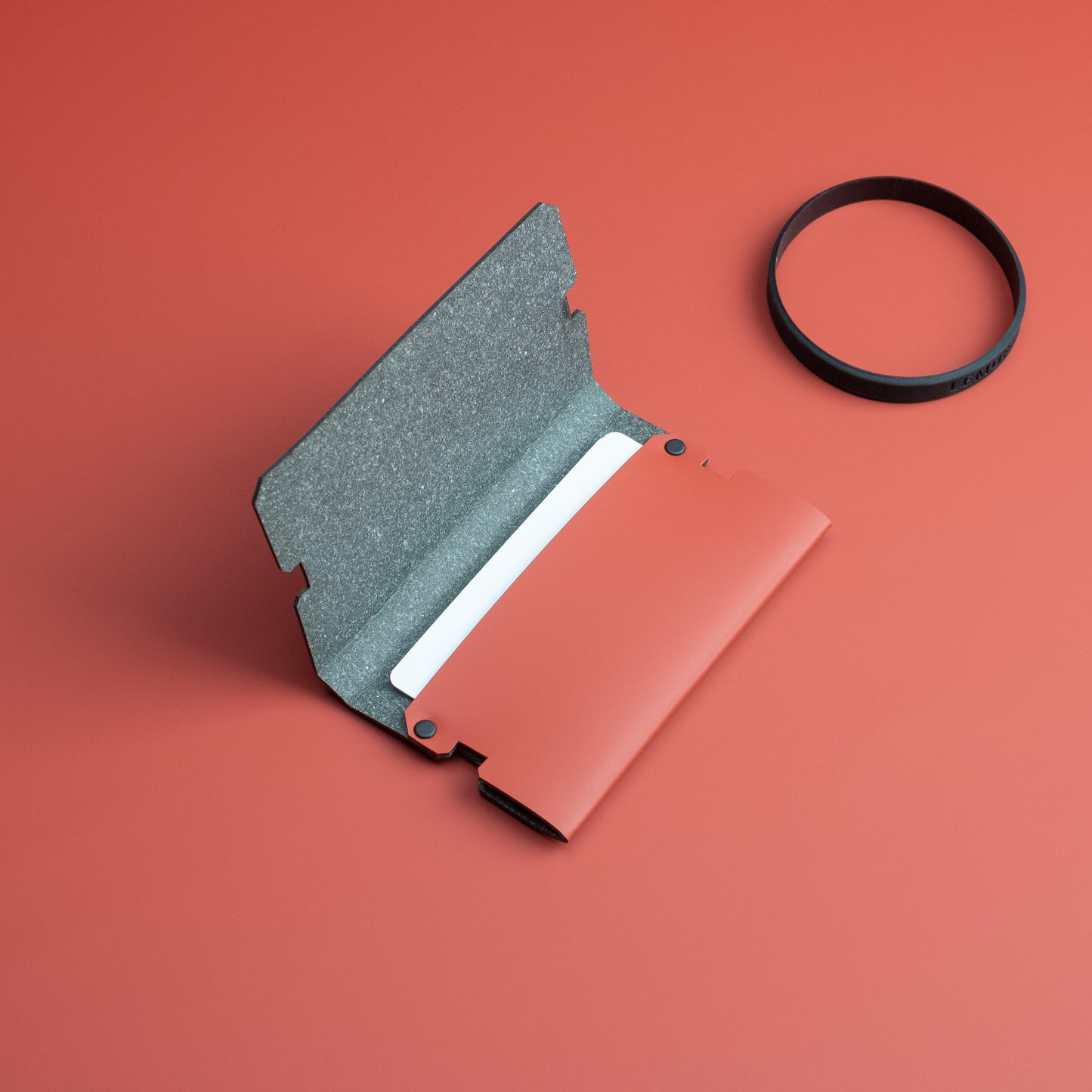 Lemur Cover - Light Phone II